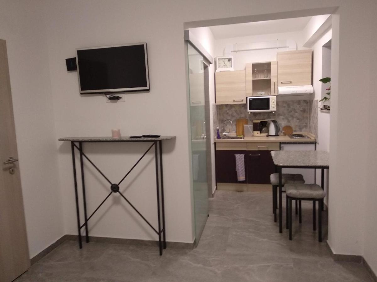 Apartmaji Lejardin Škofljica Екстериор снимка