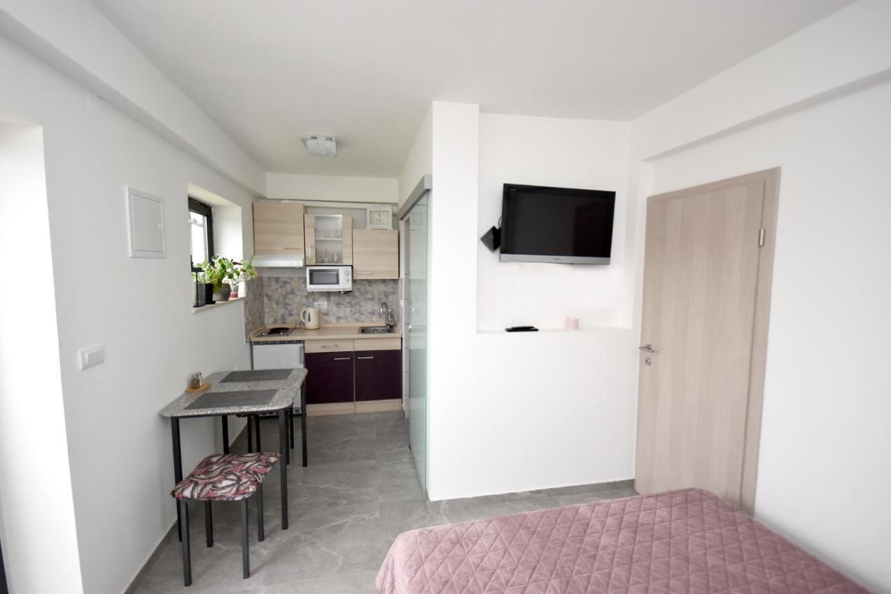 Apartmaji Lejardin Škofljica Екстериор снимка